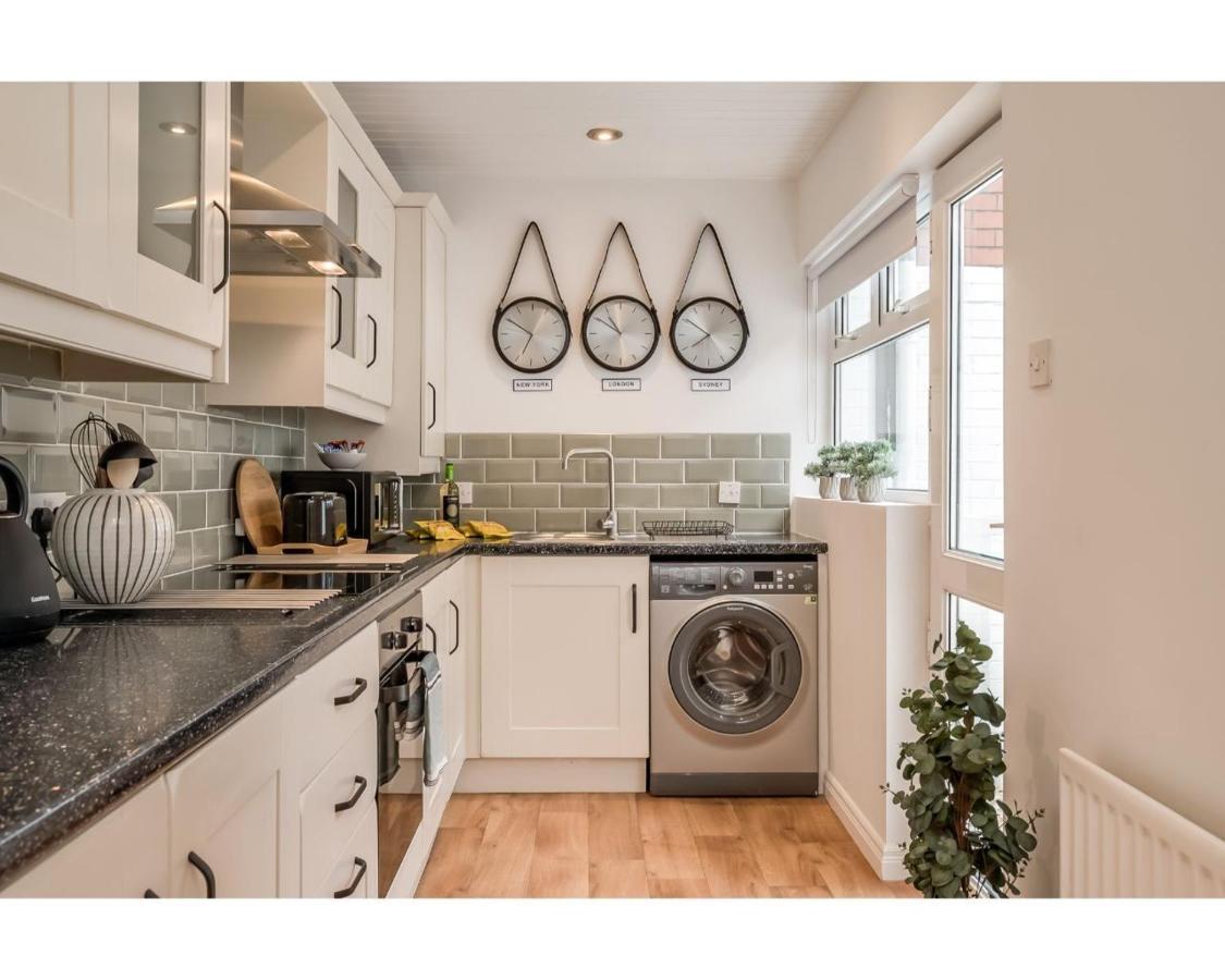 Central Belfast Apartments Belfast Work-Rest-Play R&R Ngoại thất bức ảnh