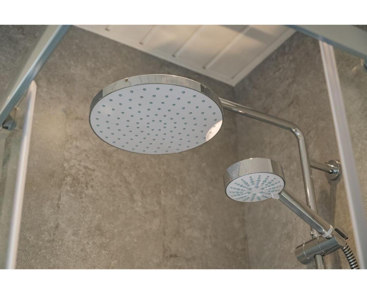 Central Belfast Apartments Belfast Work-Rest-Play R&R Phòng bức ảnh